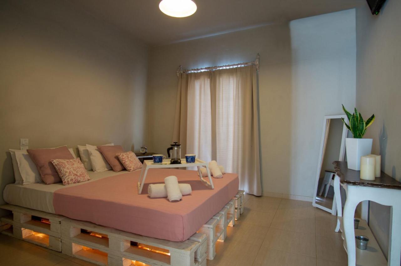 Golden Sun Boutique Aparthotel มาเลีย ภายนอก รูปภาพ