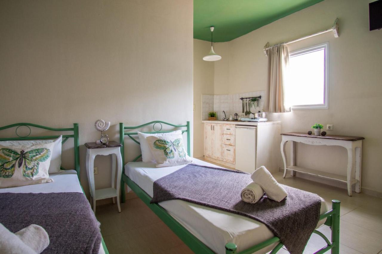 Golden Sun Boutique Aparthotel มาเลีย ภายนอก รูปภาพ