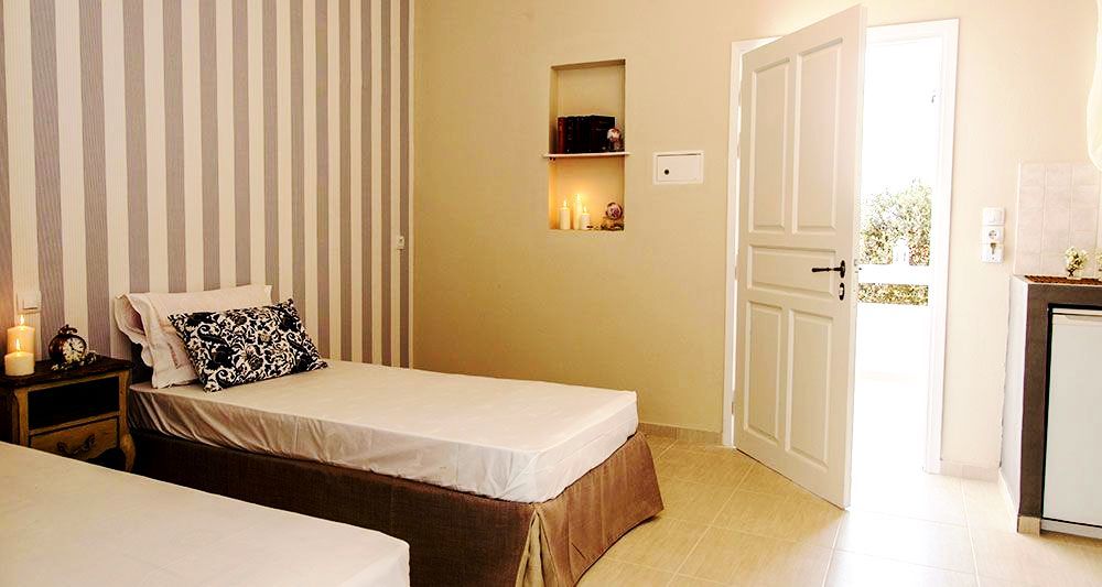 Golden Sun Boutique Aparthotel มาเลีย ภายนอก รูปภาพ