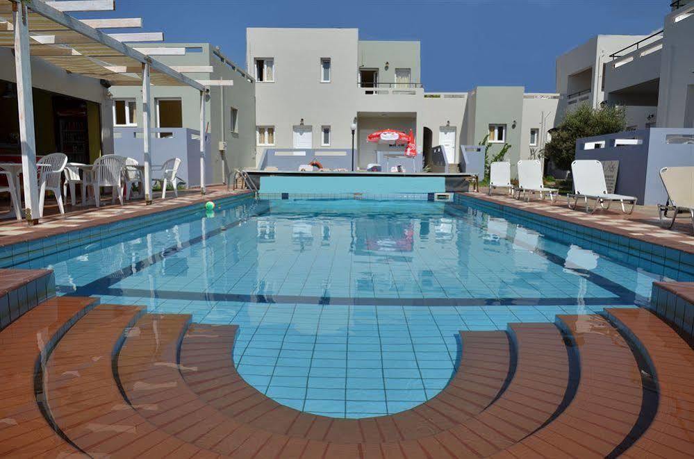 Golden Sun Boutique Aparthotel มาเลีย ภายนอก รูปภาพ